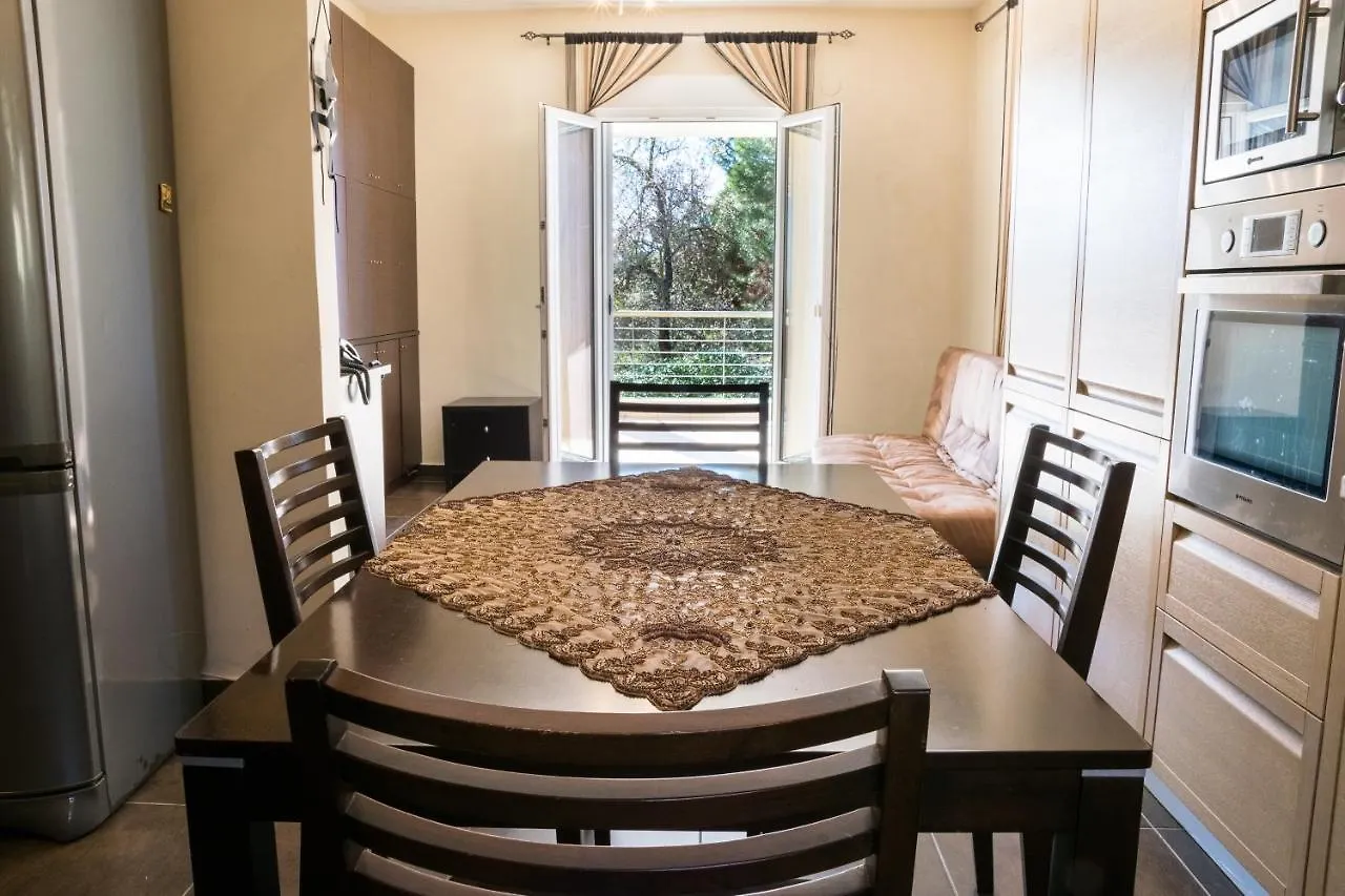 Luxury Villa With Great Views Near Thessaloniki Airport 0*,  Řecko